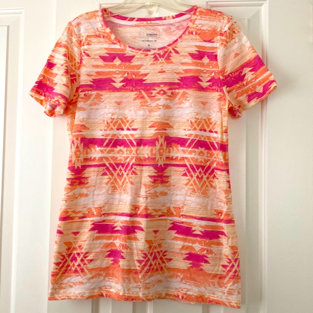 Sonoma Colorful  T -top. Great addition to your spring/ summer wardrobe 😊